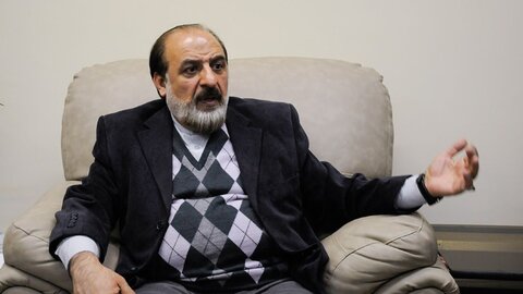انواری: اصولگرایان تمایلی به حمایت از احمدی‌نژاد ندارند