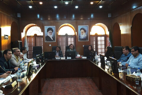 عضو شورا برای انتخاب شهردار بوشهر به چند گزینه امضا داده بود