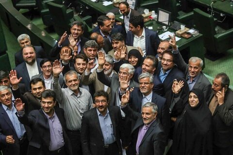 حضور میرسلیم در جلسه وزرای احمدی نژاد