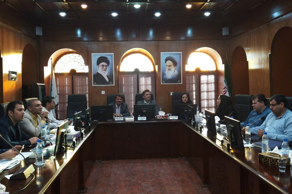 انتقاد از ریاست قبیله‌ای بر شورای شهر بوشهر