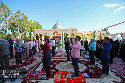 نماز عید فطر در مبارکه