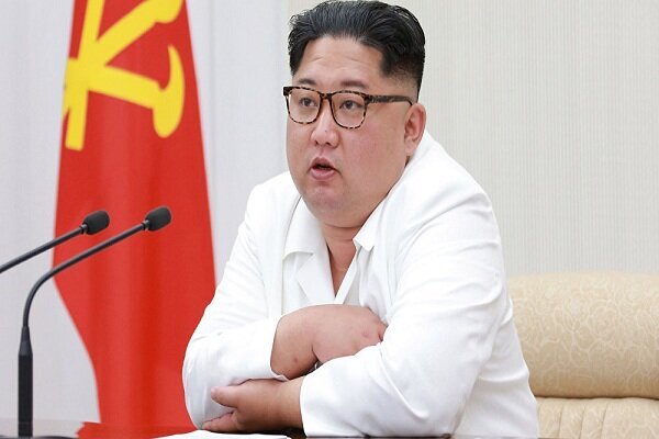 صندل‌های رهبر کره شمالی سوال‌برانگیز شد