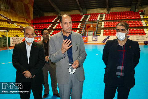 بازدید رییس شواری شهر اصفهان از تمرین تیم فوتسال گیتی پسند