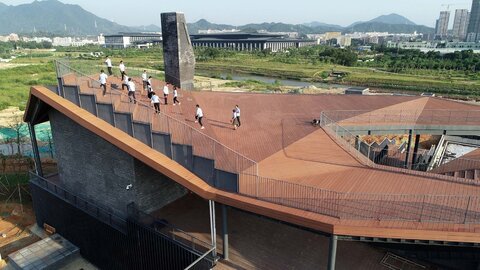 ساخت "ایوان شهری" شنژن چین بر فراز ایستگاه تصفیه آب!