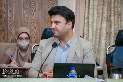 انتقاد عضو شورای شهر اصفهان به انحصارگرایی در تعاونی‌های مسکن