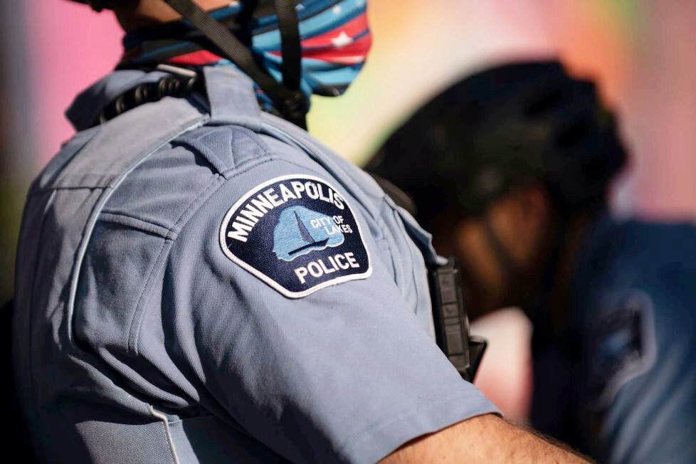 درخواست همراهی شورای شهر مینیاپولیس از مردم برای انحلال پلیس