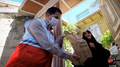 ۴۷ روستای خراسان جنوبی از خدمات کاروان سلامت هلال احمر اصفهان بهره‌مند شدند