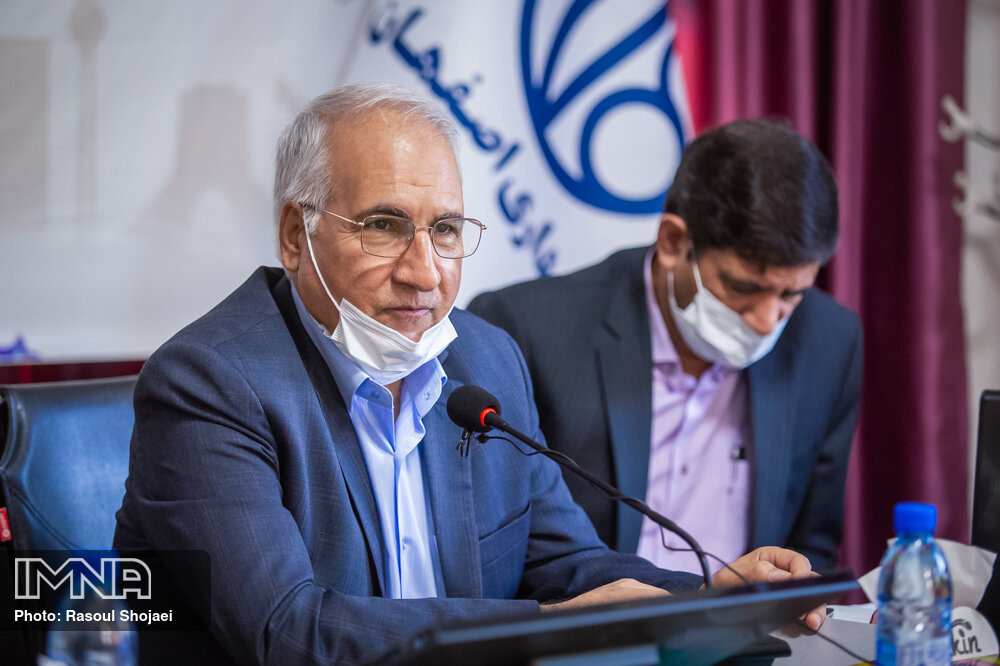انتقاد شهردار اصفهان به تقطیع سخنان امام جمعه در صداوسیما