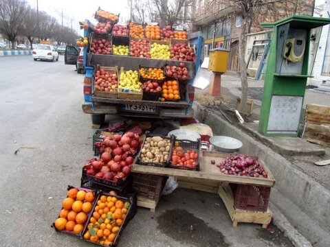 جریمه و توقیف خودروهای میوه فروش در بندرعباس