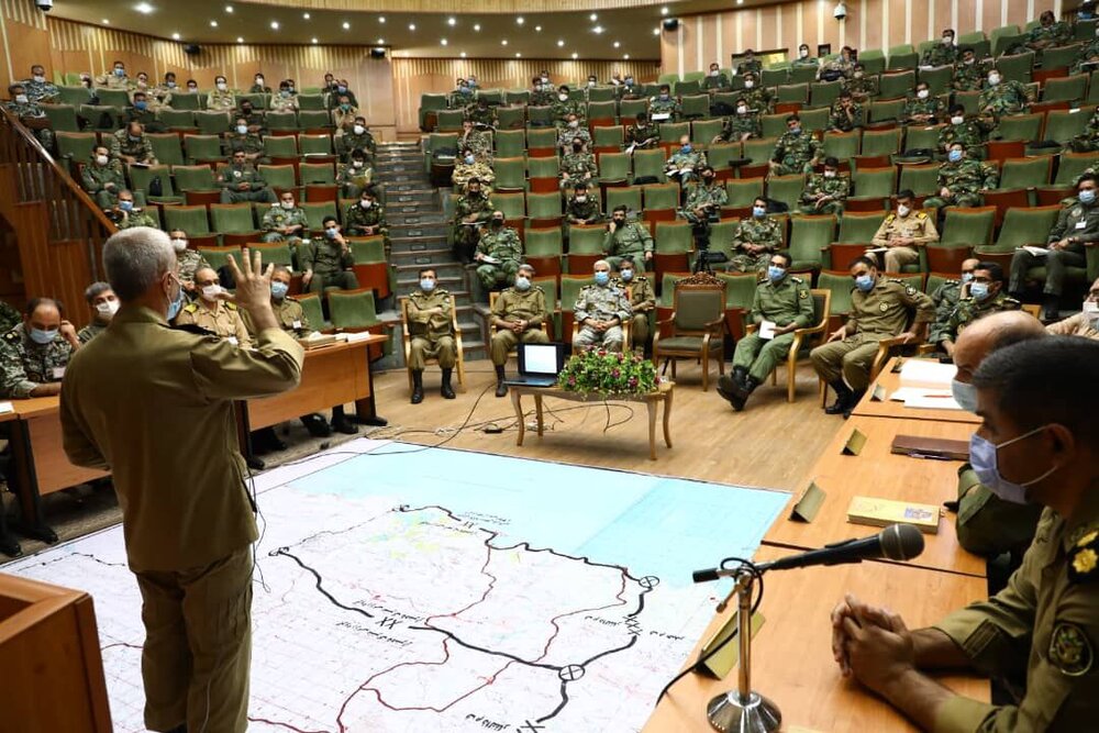 رزمایش تاکتیکی ذوالفقار ۹۹ در دانشگاه فرماندهی و ستاد ارتش پایان یافت