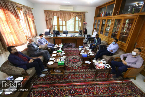 شهرداری اصفهان از طرح «خادم‌یاران شهدا» حمایت می‌کند