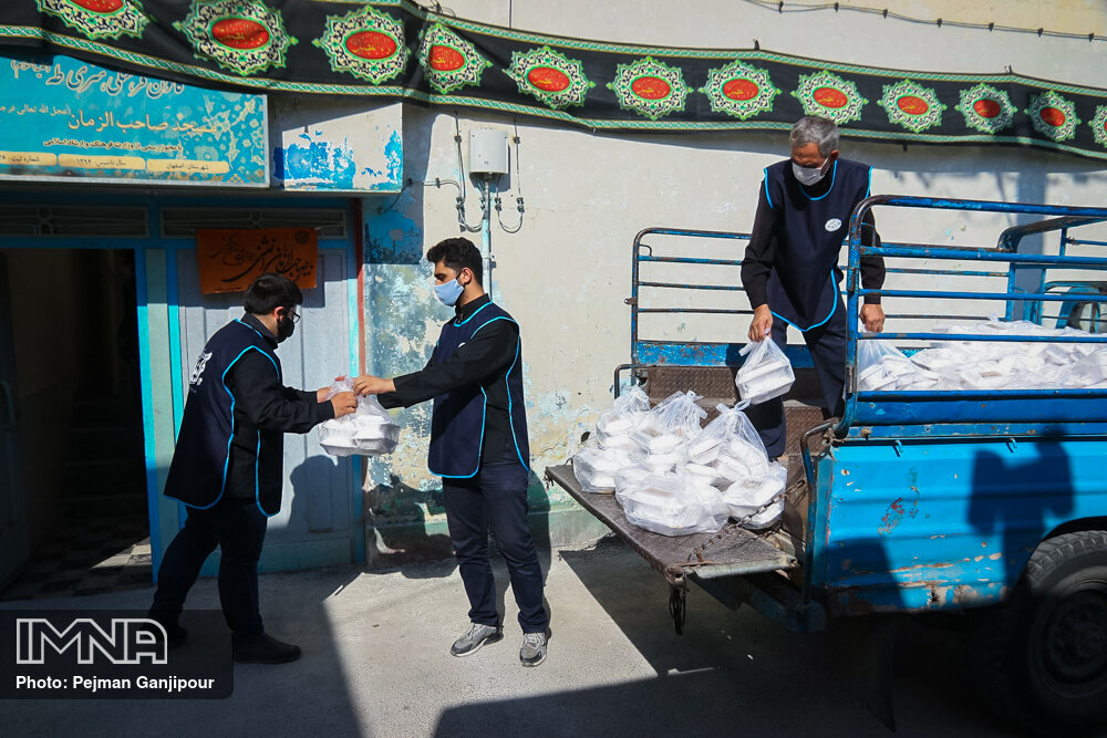 توزیع بیش از ۲ میلیون پرس غذای گرم میان مددجویان اصفهانی