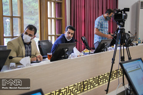 جلسه بررسی روند پیشرفت پروژه های عمرانی شهرداری اصفهان