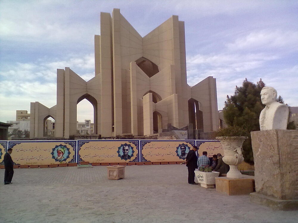 بهره برداری از ساختمان ادارات خدمات رسان امیریه در شهریار