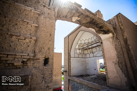 نازیبایی بازار قدیمی اصفهان