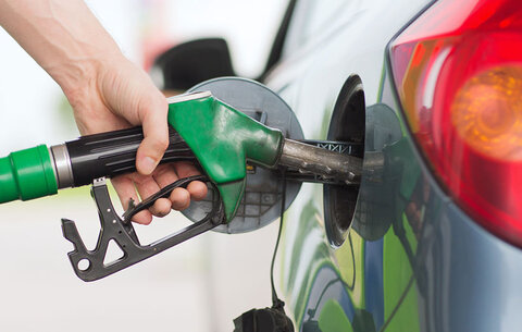 کاهش ۲۰ درصدی مصرف بنزین در سال ۹۹