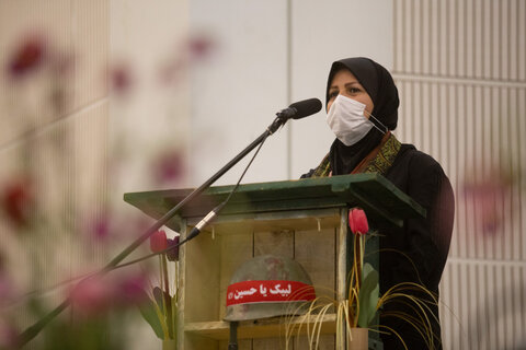 تقدیم ۲۰۰ شهید زن از افتخارات اصفهان در دفاع مقدس است