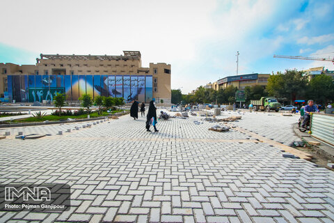 پروژه سنگ فرش میدان امام حسین(ع)