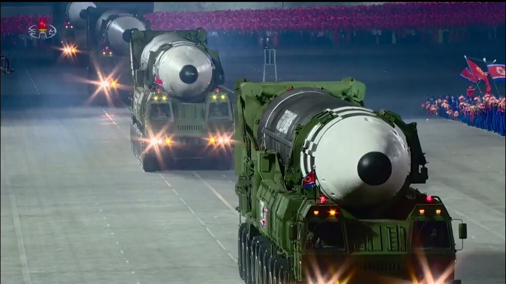 کره شمالی موشک بالستیک میان‌برد یا دوربرد شلیک کرد