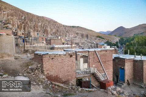 روستای تاریخی کندوان