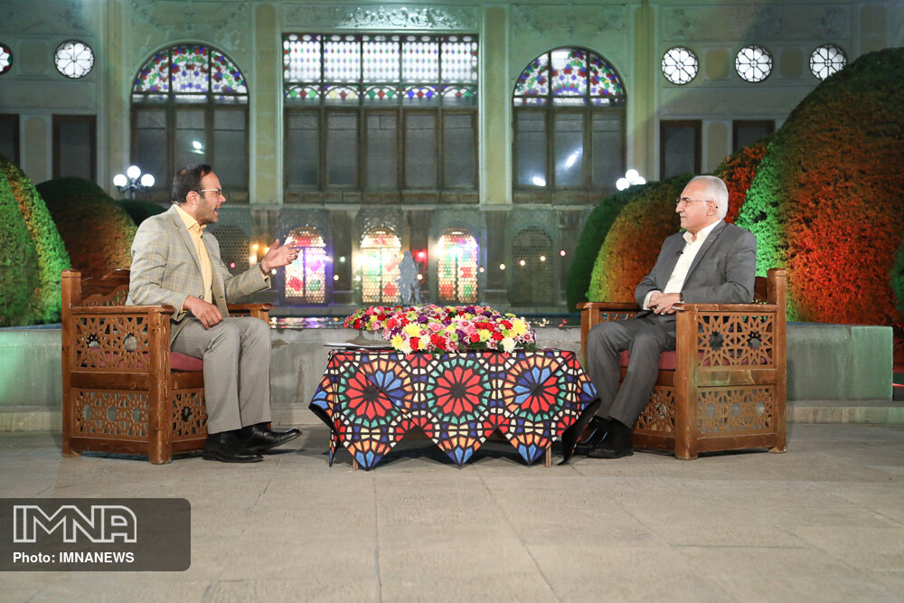 حضور شهردار اصفهان در برنامه " هشت بهشت "
