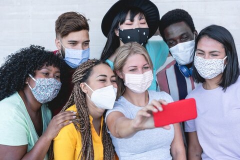 جنبش ماسک تیک تاک برای جوانان 