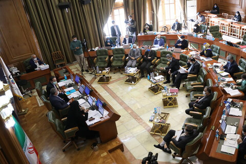 بررسی الزامات و اولویت‌های بودجه ۱۴۰۰ تهران روی میز شورا