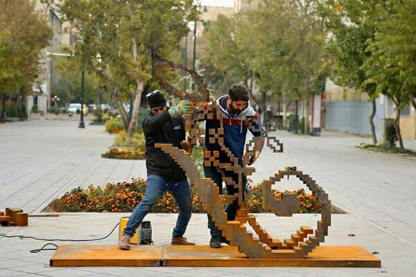 آثار دوسالانه مجسمه سازی تهران به تالار وحدت رسید