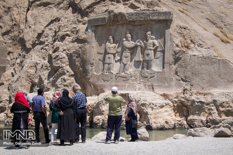 جلوه شکوه ایران از بیستون تا یادگار ارامنه