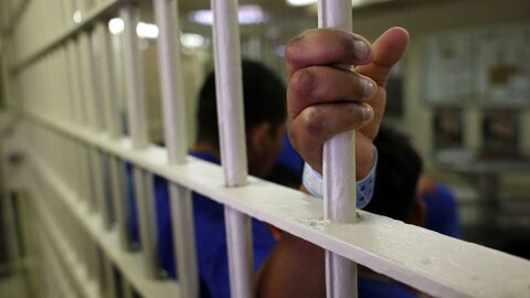 مرخصی ۲۱۰۰ زندانی به مناسبت عید فطر