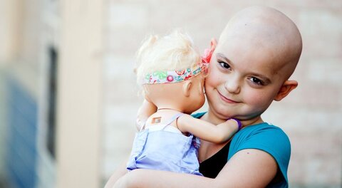بهبودی ۷۶۰۰ کودک مبتلا به سرطان در سال گذشته