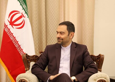 دیدار هیئت رئیسه فراکسیون ایرانیان خارج از کشور با معاون کنسولی ظریف
