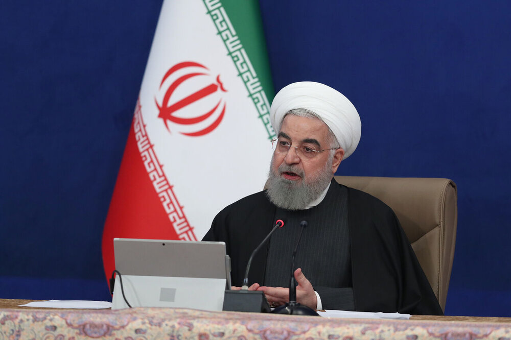روحانی: خودکفایی در زمینه های علمی و فناوری غرور انگیز است