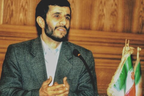 خاطره‌بازی روزنامه ایران با انتخاب احمدی‌نژاد