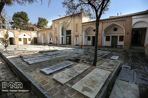 توسعه گردشگری در تخت فولاد اصفهان