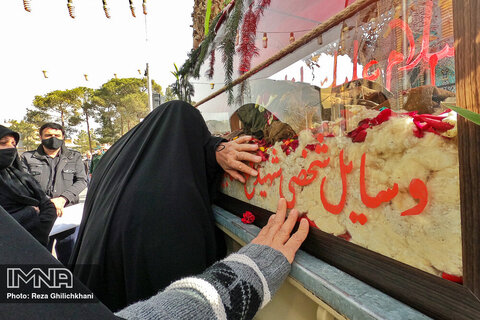 پیکر شهدای گمنام یکشنبه در تیران تشییع می‌شود