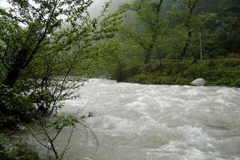 خطرات طغیان رودخانه هراز کاهش می‌یابد