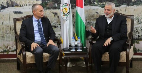 دیدار هنیه و نماینده سازمان ملل در مورد انتخابات فلسطین
