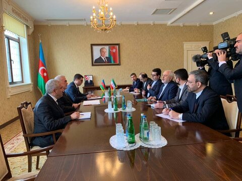 ظریف با رئیس مجلس عالی نخجوان دیدار کرد