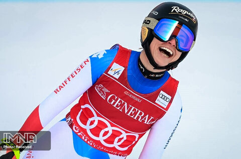 واکنش ورزشکار زن سوییسی در جام قهرمانی اسکی آلپاین زنان