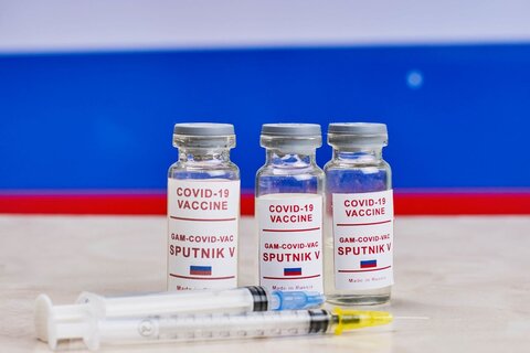 تزریق واکسن اسپوتنیک لایت به افراد بالای ۶۰ سال در روسیه