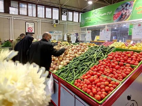قیمت میوه و تره بار در بازار امروز ۱۱ آذر ۱۴۰۰+ جدول