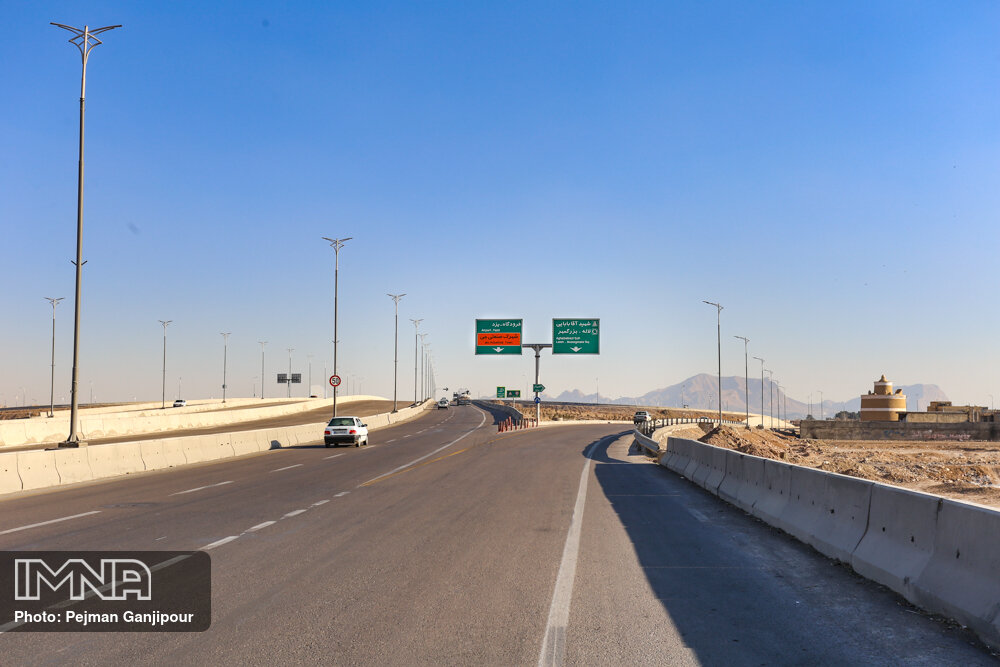 "پل آفتاب" گره ترافیکی شمال شرقی اصفهان را باز کرد