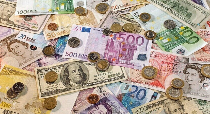 قیمت ارز در یک سال چقدر گران شد + جدول افزایش نرخ دلار و یورو