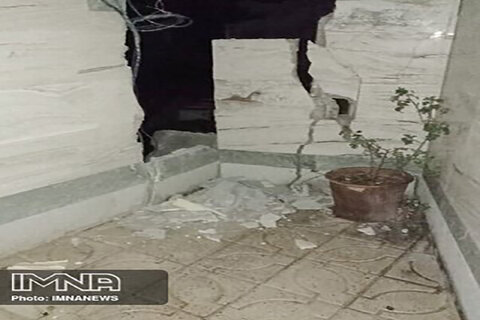 زلزله به ۲۳۰ خانه در پادنا آسیب زد/ اعزام ۳ تیم اسکان و تغذیه از اصفهان به سی‌سخت