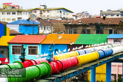Bandar-e Anzali home to brightly coloured houses