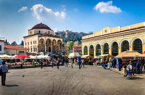 تلاش مقامات یونانی برای رونق دوباره صنعت گردشگری