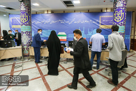 شورای شهر مشهد همچنان در انتظار تجدیدنظر در رد صلاحیت‌ها 