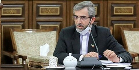  Iran's senior negotiator attends meetings with E3 diplomats in UAE 