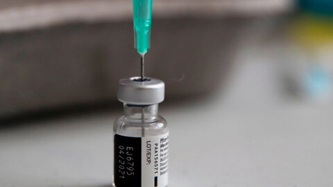 ‏۲۵۰ نفر از پاکبانان ساروی واکسینه شدند